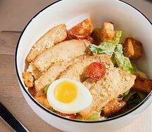 Цезарь с курицей