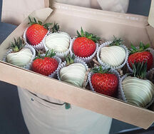 Клубника в шоколаде Только белый