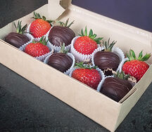 Клубника в шоколаде Только темный
