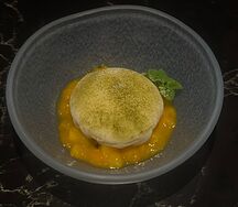 Моти с белым шоколадом и манго