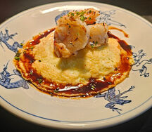 Жареный рис с креветкой 