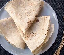 Тонкий белый лаваш