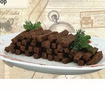 Чесночные гренки из черного хлеба