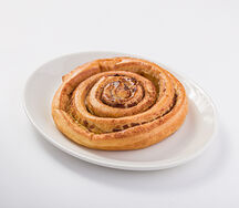 Улитка с маком