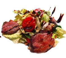 Салат Цезарь с лососем