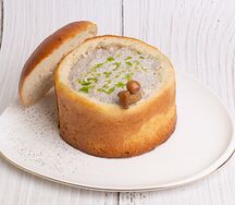 Грибной крем-суп в хлебе