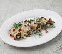 Рулетики из баклажан с ореховой начинкой