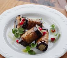 Рулетики из баклажанов по-армянски