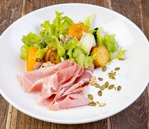 Куриное бедро и коппа