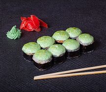 Ролл Чука Запеченный