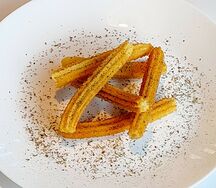 Чуррос Пиканте с прованскими травами