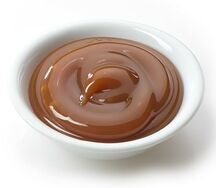 Карамельный сладкий соус