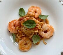 Спагетти с креветками