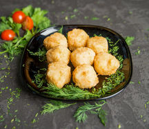 Горячие шарики с курицей