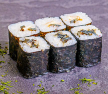 Ролл с угрем