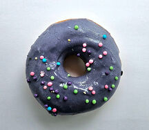 Пончик лавандовый