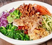 Фирменный салат Том Фо