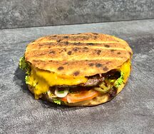 Бургер из говядины на углях стандарт