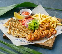 Сувлаки с креветками