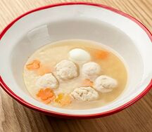 Бульон с курочкой и макарошками