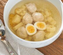 Куриный суп с фрикадельками