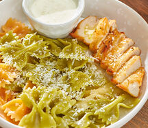 Бантики с курочкой и сливочным соусом