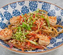 Азиатская лапша с креветками