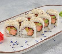 Ролл с лососем темпура
