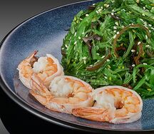 Чука салат с креветкой