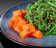 Чука салат с лососем