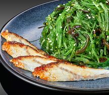 Чука салат с угрем