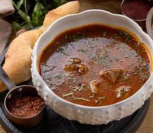 Фирменный харчо с говяжьей грудинкой