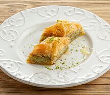 Пахлава с фисташкой и грецким орехом