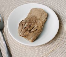 Язык говяжий отварной