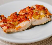 Горбуша запеченная с овощами