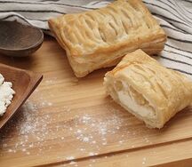 Слойка с творогом