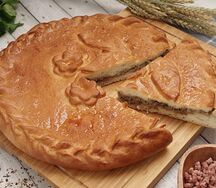 Пирог мясо-капустный (1 кг)