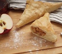 Слойка с яблоками