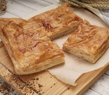 Пирог слоеный с горбушей (1 кг)