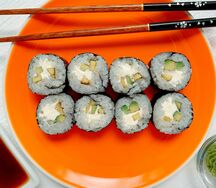 Ролл Сливочный авокадо