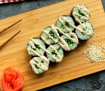 Ролл с чукой