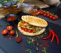 Шаурма в пите с курицей