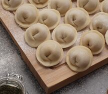 Пельмени из горбуши ручной лепки