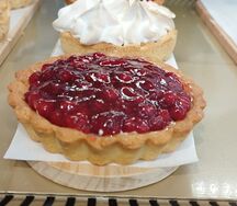 Тарт брусничный