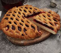 Пирог с брусникой