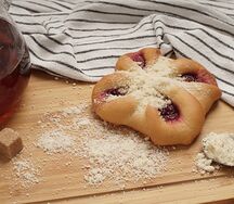 Сдоба с вишней