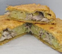 Пирог Курник с картофелем и курицей 
