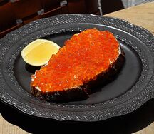 Бутерброд с икрой