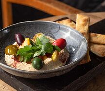 Хумус с овощами