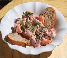 Помидоры со сметаной